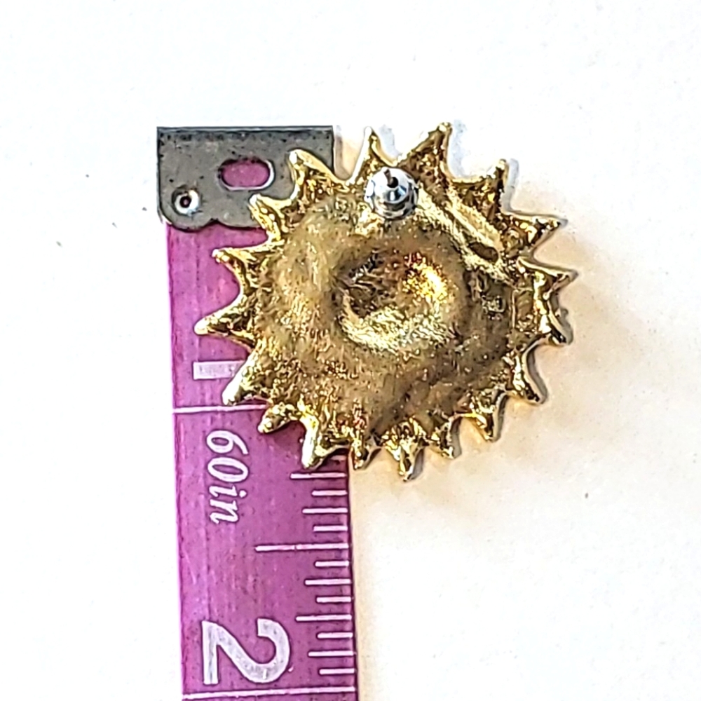 SUNFLOWER EARRINGS - GOLDTONE - PIERCED - Picture 4 of 4